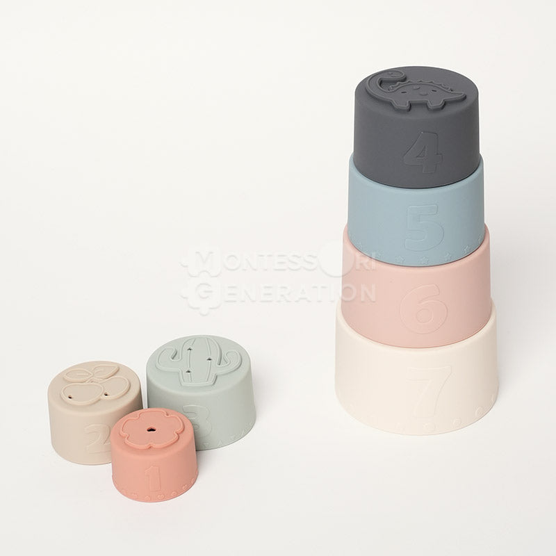Gobelets empilables Montessori pour bébé