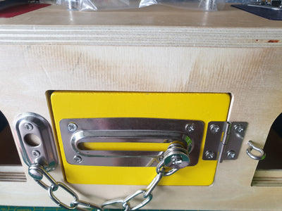 Montessori Caja de Pestillos y Candados de Madera con Pestillos de Acero Inoxidable para Niños
