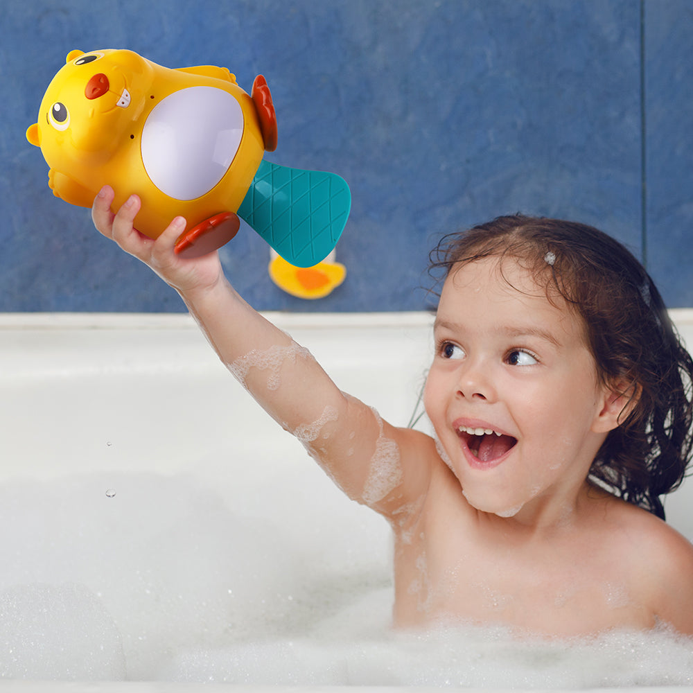 Fidtoy Beaver Bath Toy with Water Spray and Lights