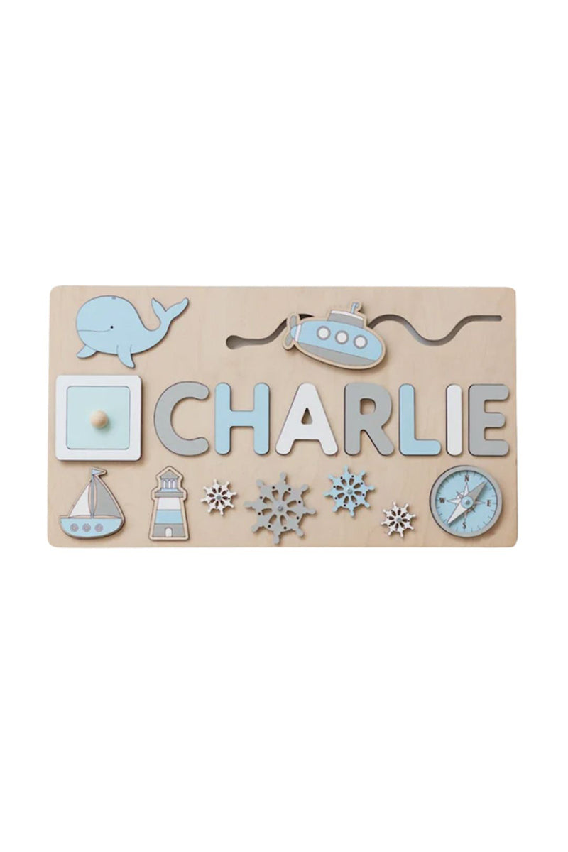 Tablero de madera Montessori con nombre personalizado