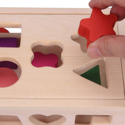Le kit de jeu en bois Cube Car (15 formes)