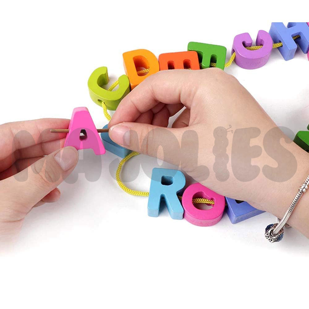 Tablero de ensartar con letras