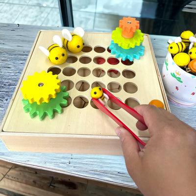 Plateau à éléments détachés Ruche Fleur d'Abeille – Ensemble de jeu sensoriel