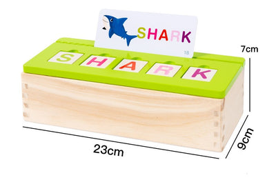 Jeu de tri et de classification par catégorie avec des jouets d'orthographe Montessori pour enfants