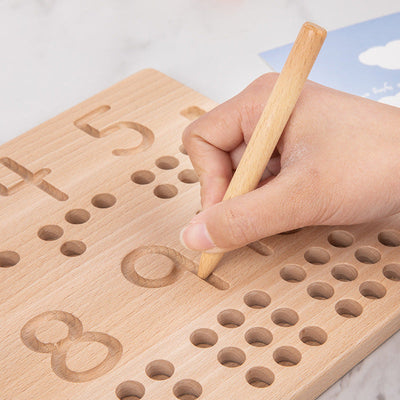 Planches de piquets pour compter les nombres Montessori avec stylo traçeur