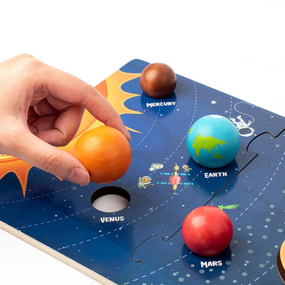 Puzle gigante de maqueta del sistema solar con tablero de planetas