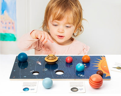 Puzle gigante de maqueta del sistema solar con tablero de planetas