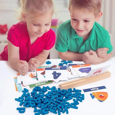 Fidtoy Zebra Jeu d'orthographe en bois pour la construction du vocabulaire, jouet d'association de mots pour la maternelle avec 78 blocs de lettres, 50 cartes et un support de cartes en bois, à partir de 3 ans