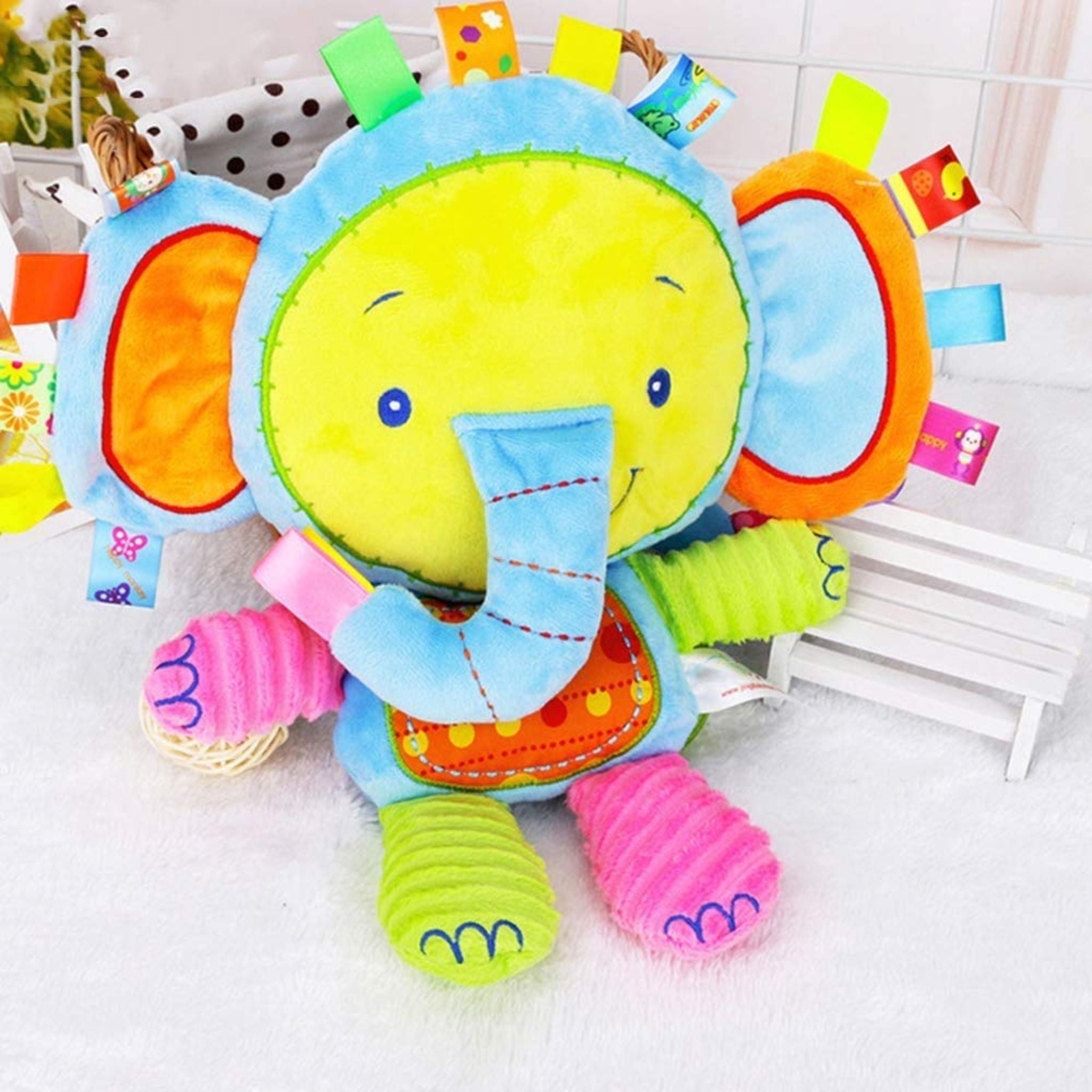 Éléphant en peluche Montessori pour bébé