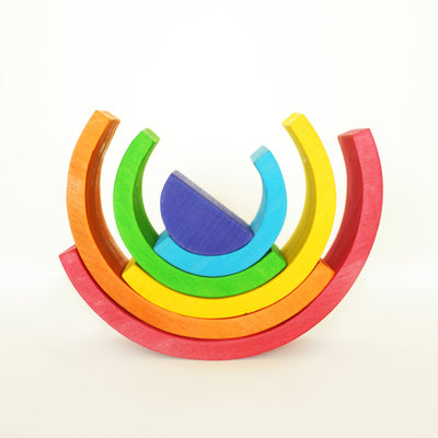 Jouet en bois Fidtoy Rainbow Stacker pour tout-petits avec 6 arches