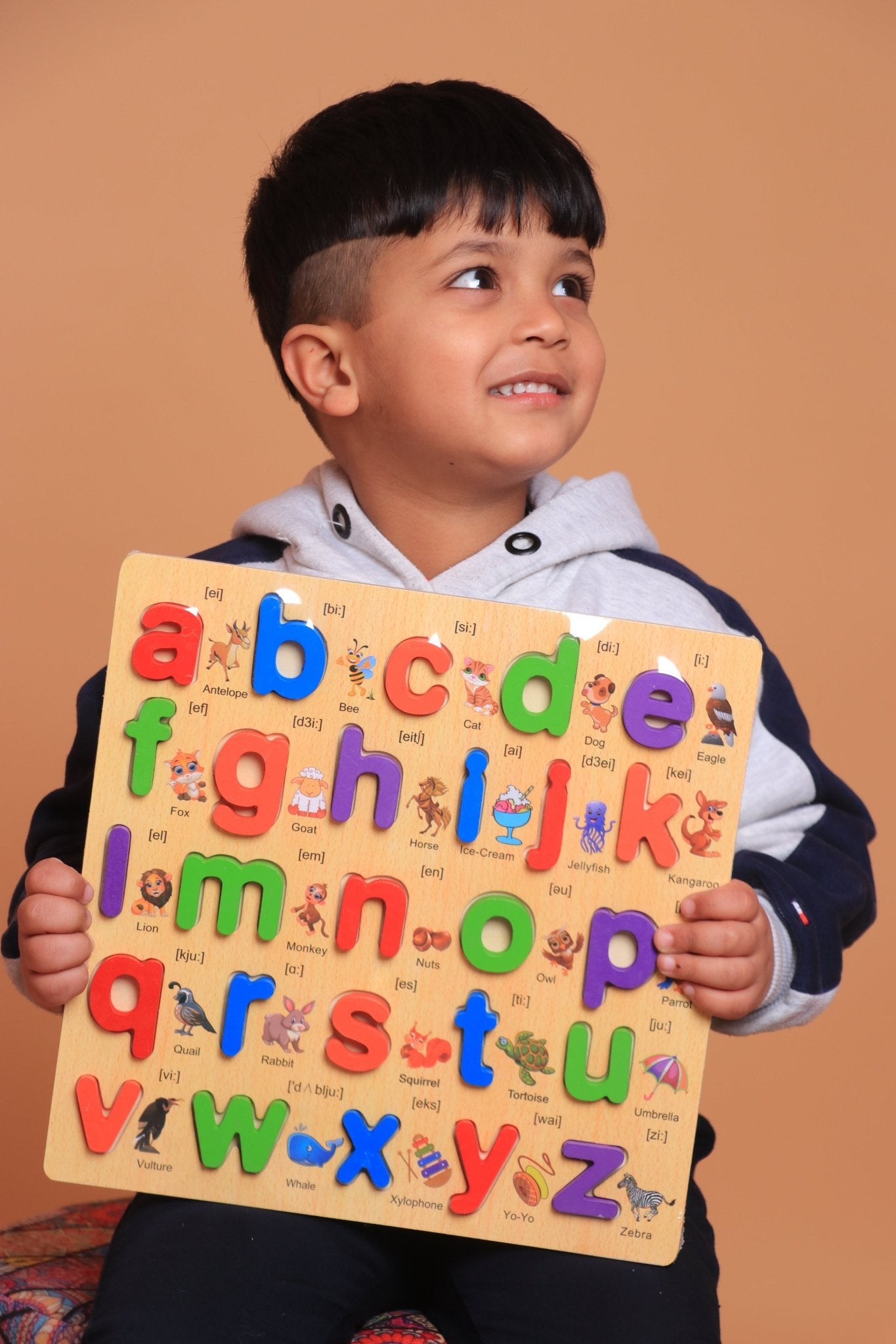 Petite planche abcde – Planche alphabet 3D avec image imprimée
